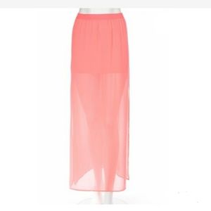 💞 MAKE ME AN OFFER! H&M illusion maxi skirt